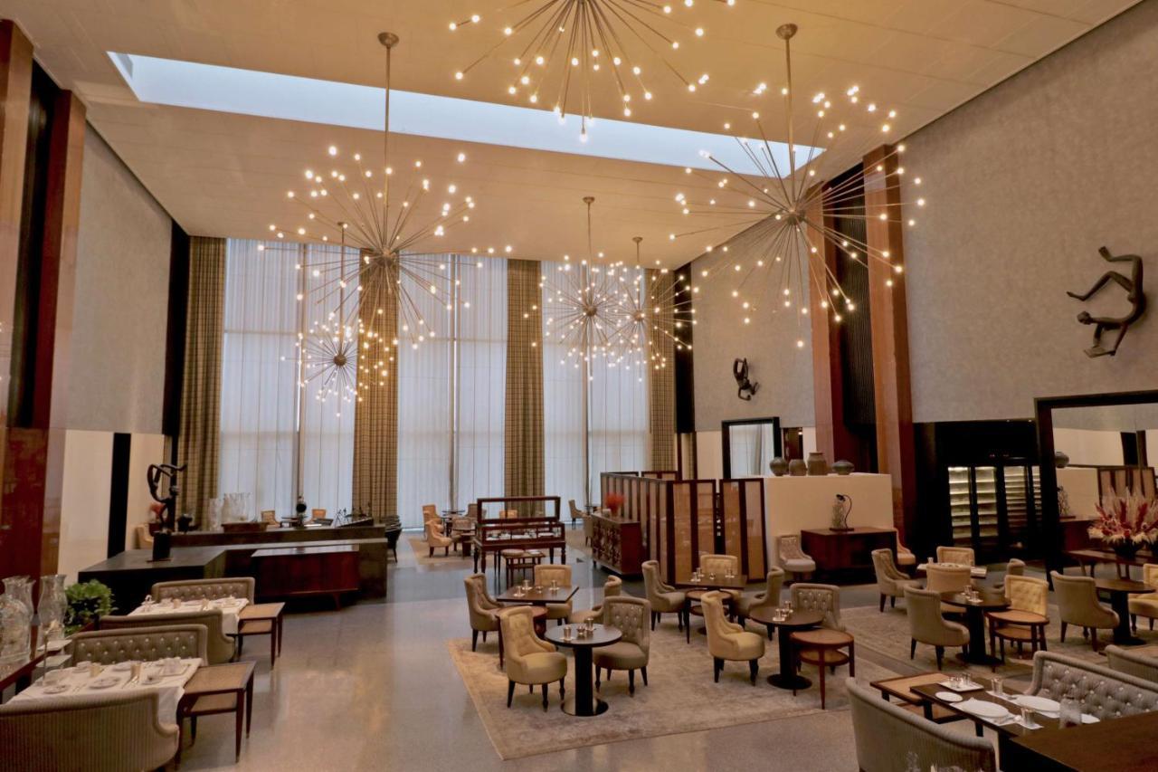 Grand Hyatt Gurgaon Hotell Exteriör bild